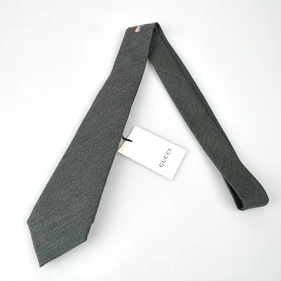NWT Gucci Wool Tie